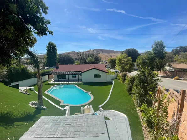 5510 Ruthwood Dr, Calabasas, CA 91302