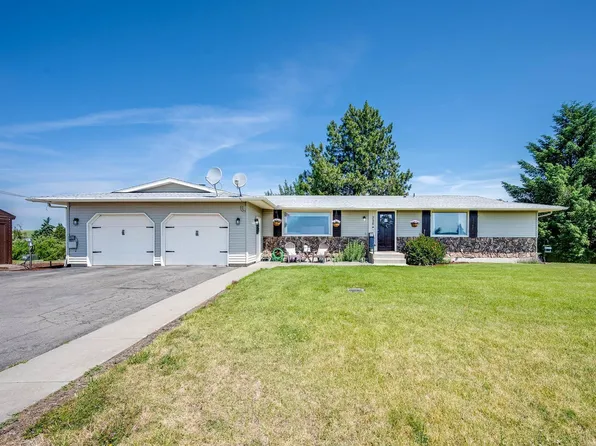 710 W Rednour St, Oakesdale, WA 99158