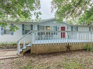 169 Green Mountain Dr, Cedar Creek, TX 78612