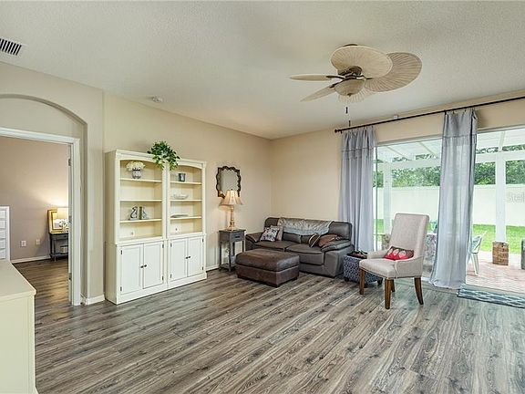 3rd image of 20428 Falling Rock Dr