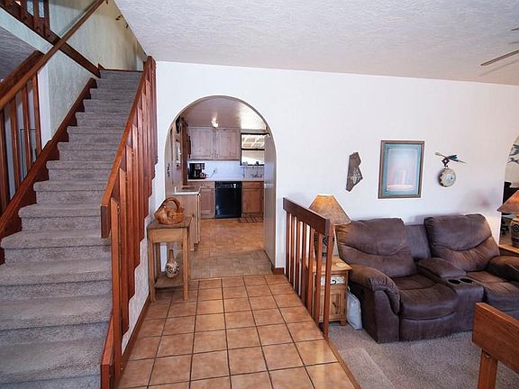 4th image of 1364 29th Ln