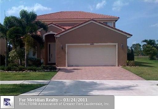 1st image of 4405 Banyan Trails Dr