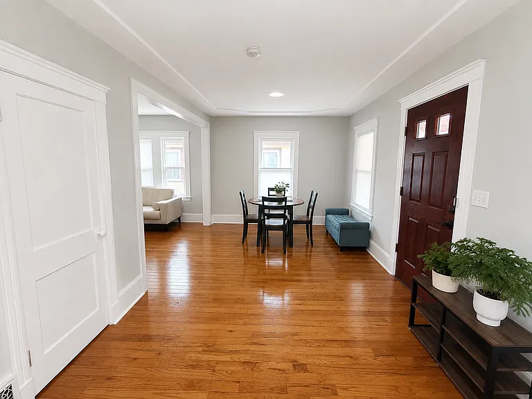 34 Baxter Ave — Photo 8