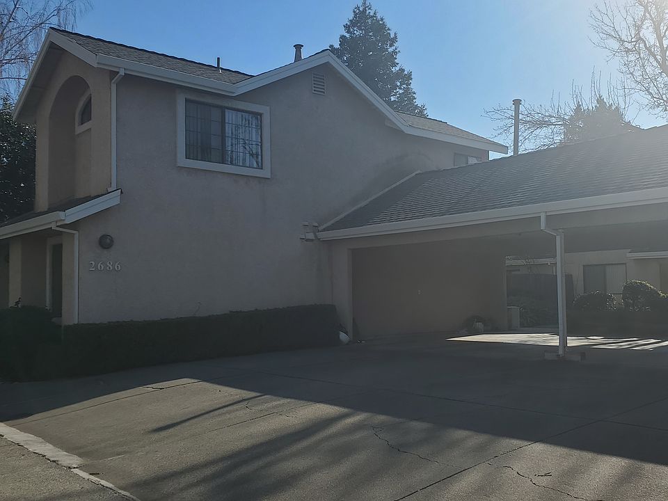 2nd image of 2662 Sycamore Ln