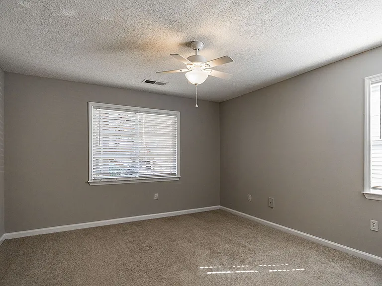 345 Research Dr #72 — Photo 34