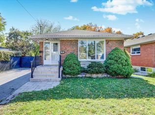65 Blakemanor Blvd, Toronto, ON M1J 2W6