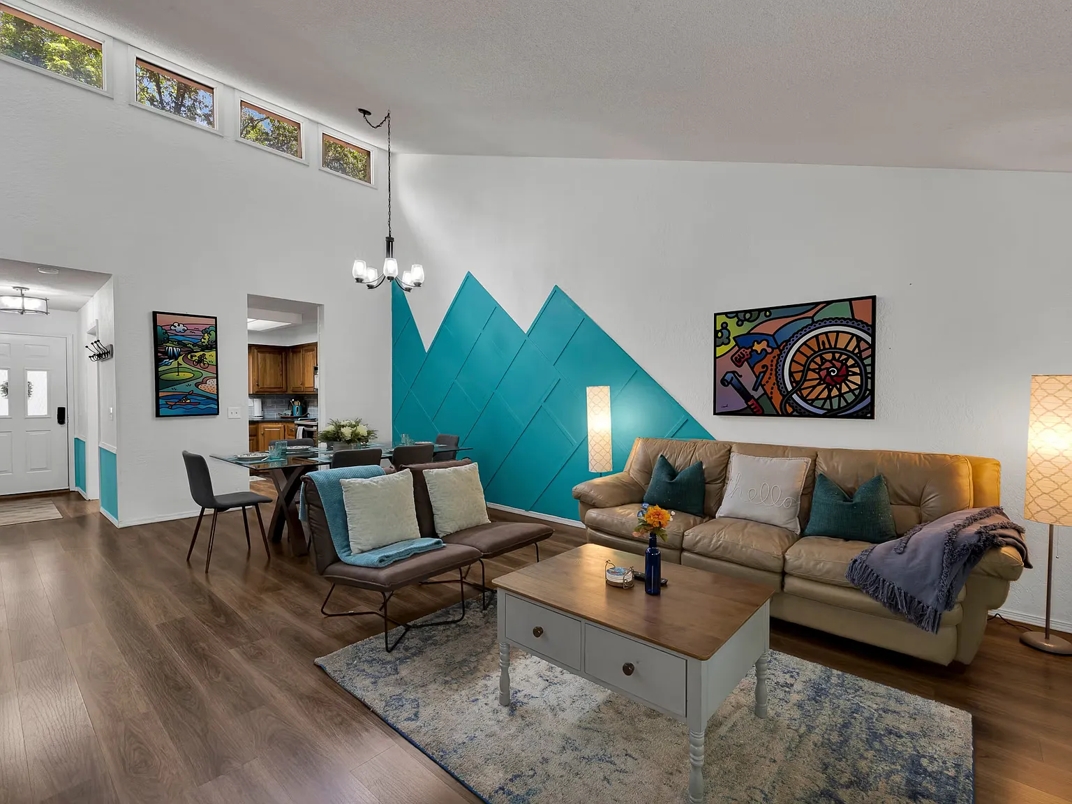 2 bed, 1.5 bath, 1400 sqft, $2,500 — Photo 4