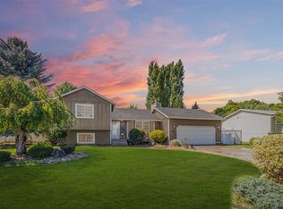 17615 N Addison St, Colbert, WA 99005