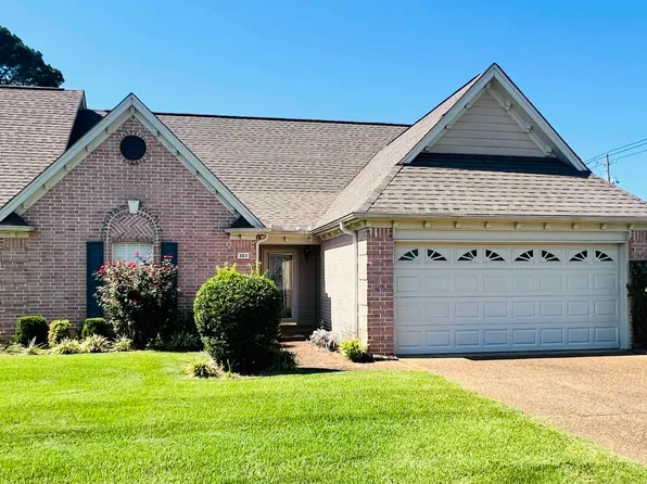 303 Country Squire Ln, Searcy, AR 72143