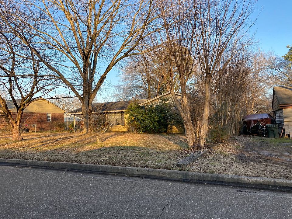 2nd image of 8254 Ashbrook Dr