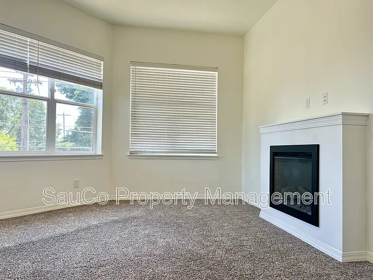 33763 E Columbia Ave #16 — Photo 7