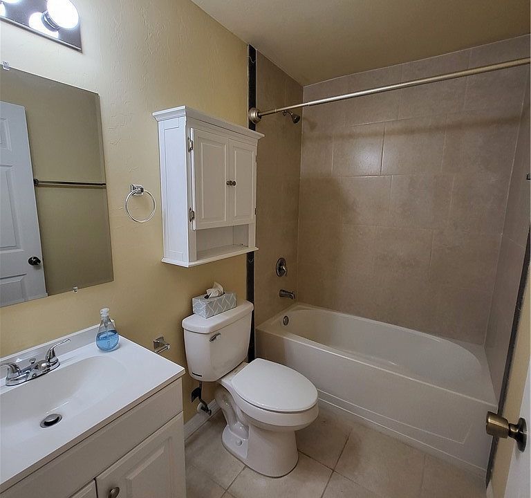 1st image of 4525 SW 8th Pl