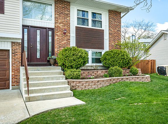 3rd image of 4320 Rock Cove Dr