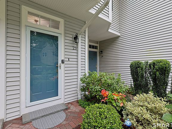 2nd image of 25 Rivendell Drive #25