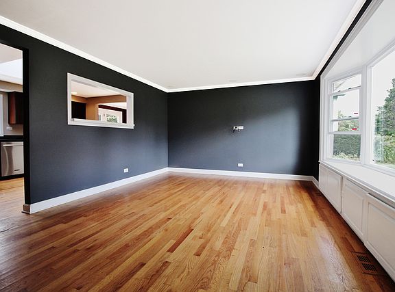 3rd image of 18773 W Willow Point Dr