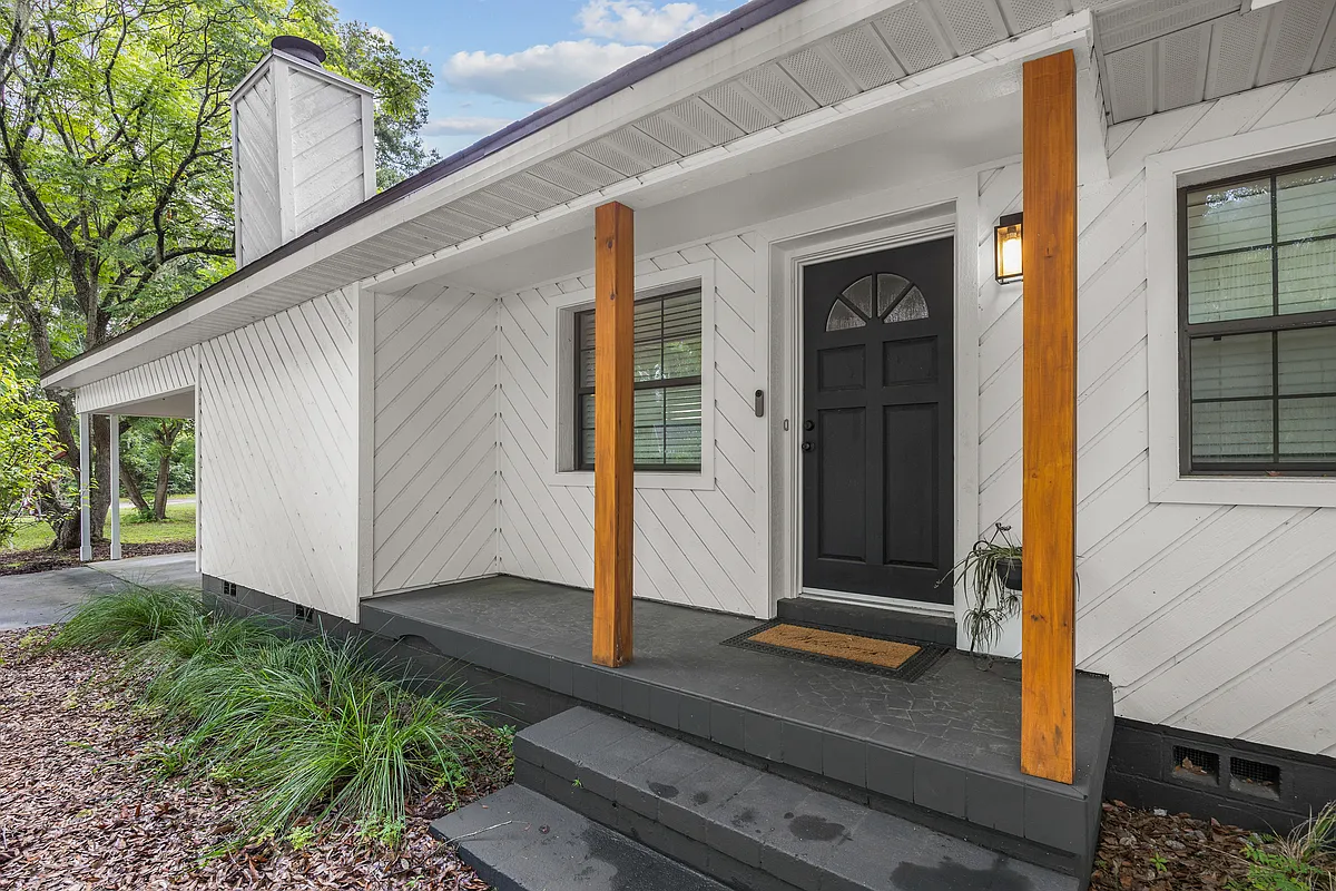 Building Photo - 23971 NW 189th Ave