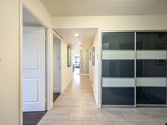 4th image of 1300 Bloor St #907