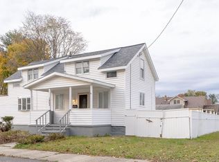 1901 Gray St, Schenectady, NY 12306