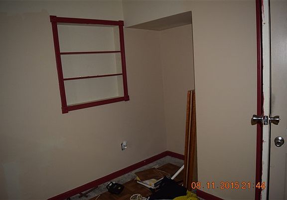 3rd image of 10139 Pressburg St