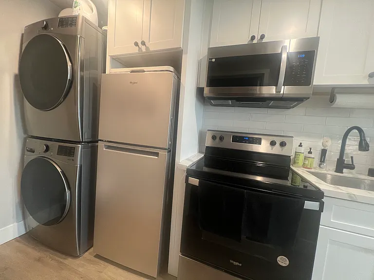 4342 Marlborough Ave #8 — Photo 6