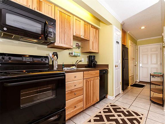4th image of 7453 Sunset Harbor Dr Unit 105