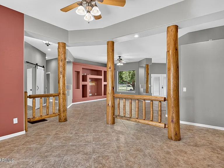 3002 E Sherry Ln — Photo 21