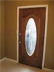 Spacious Foyer