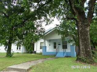 215 E St SE, Ardmore, OK 73401