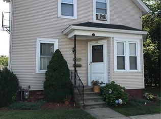 246 Metacom Ave, Warren, RI 02885