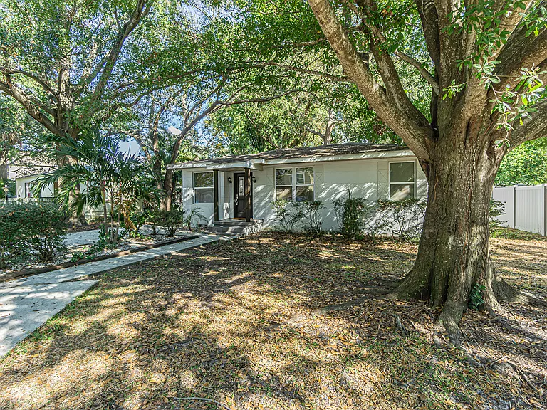 3614 W Sterling Cir — Photo 32