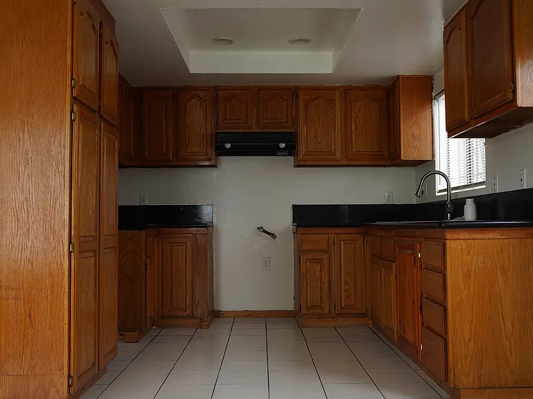 12149 Alondra Blvd — Photo 6