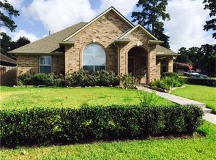 900 Chase Ct, Conroe, TX 77301