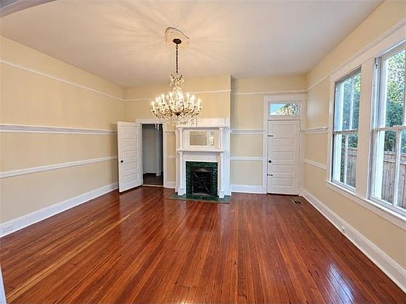 5th image of 810 Pine St