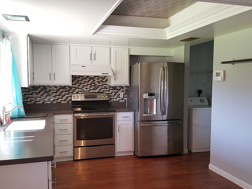 1st image of 1851 E Alameda Dr