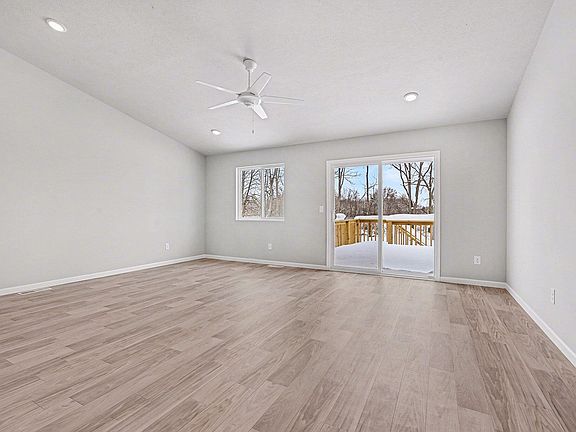 2nd image of 1639 Aspen Trl