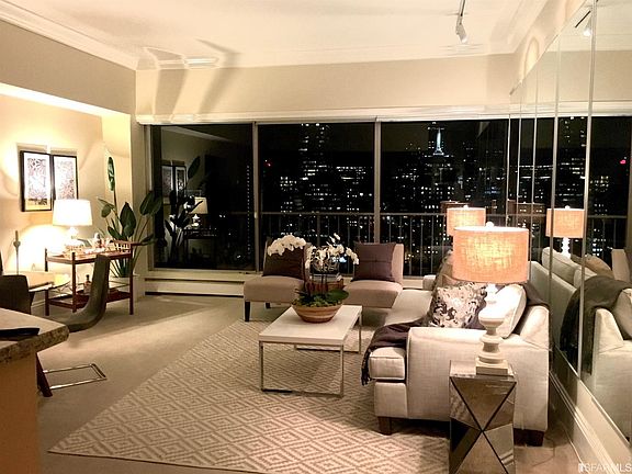 4th image of 10 Miller Pl APT 701