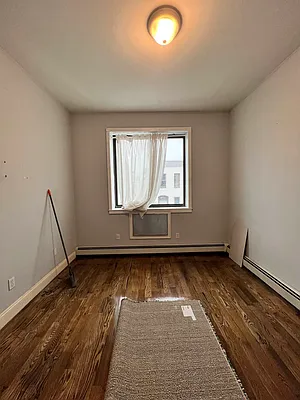 Rented by Hagstrom Management Inc | media 7