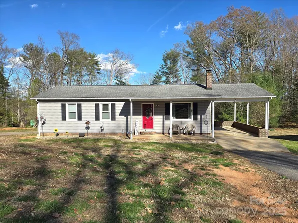 118 Sherwood Dr, Morganton, NC 28655
