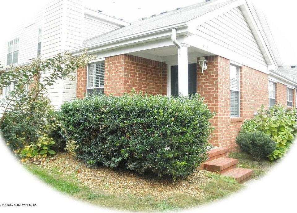 1st image of 403 Westgate Cir