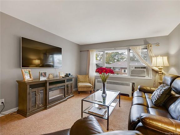 2nd image of 121 N Broadway APT 32A
