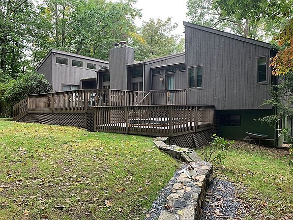 2nd image of 28 David Rd