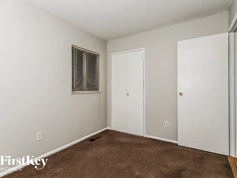 4110 Mellis Dr — Photo 13
