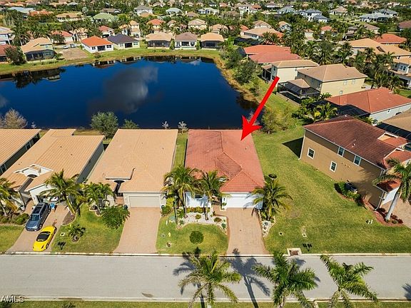 2nd image of 8064 Banyan Breeze Way