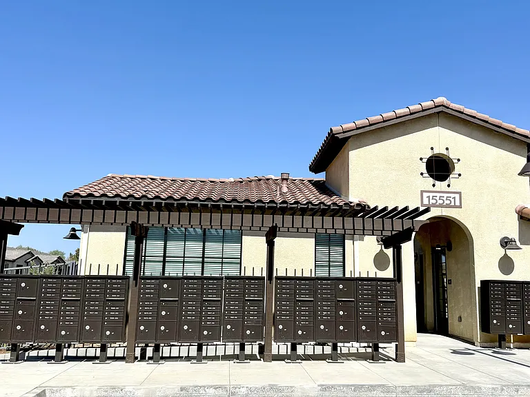 Via Del Lago Homes — Photo 17