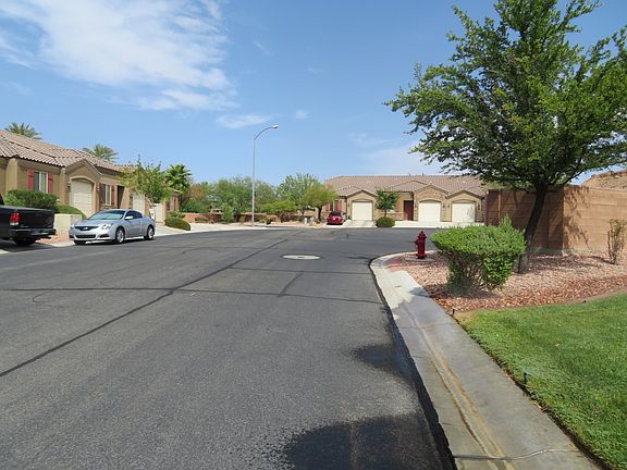 looking into cul-de-sac