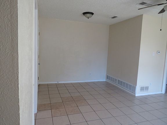 3rd image of 2500 Bowling Green St APT A