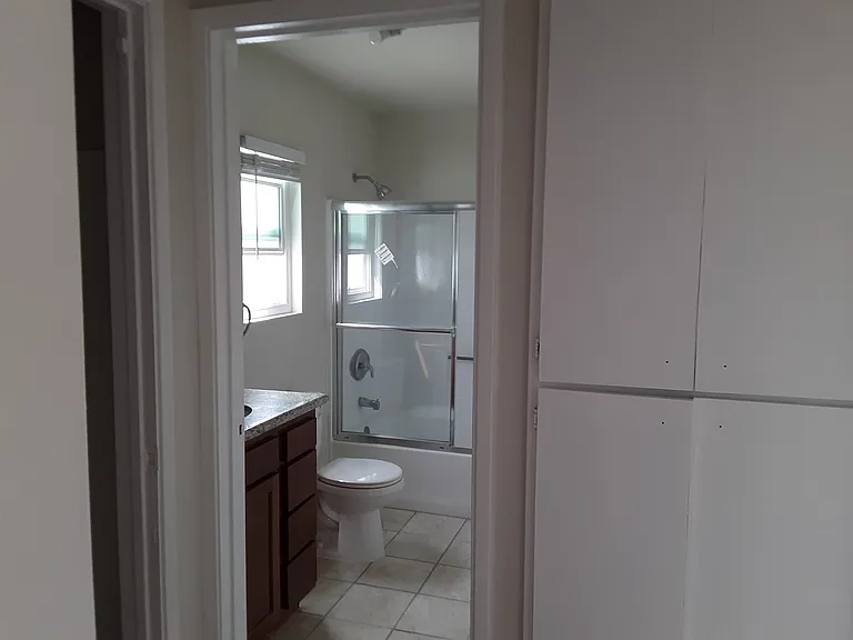 164 4th Ave #B — Photo 13