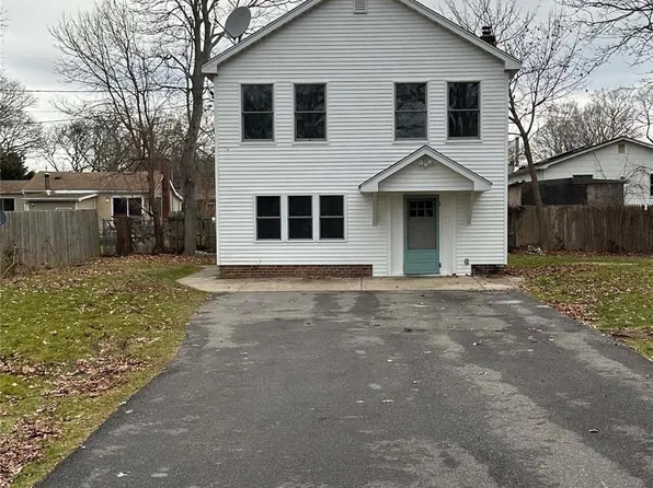 71 Manor Drive, Shirley, NY 11967