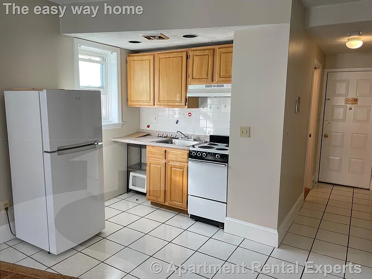 12 Mount Auburn St #3 — Photo 4