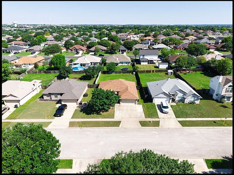 4215 Telluride Dr — Photo 26